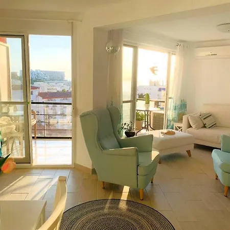 Marvelous Sea & Garden View, Near Carihuela