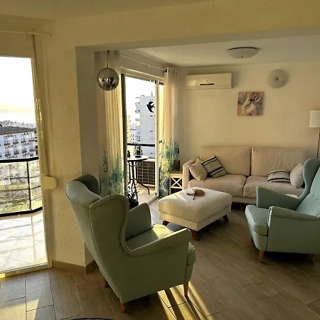 Marvelous Sea & Garden View, Near Carihuela Apartment *