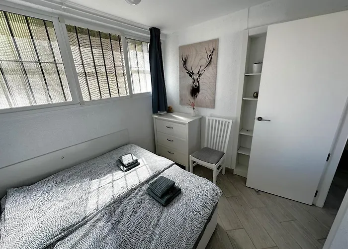 Marvelous Sea & Garden View, Near Carihuela Appartement *