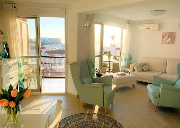 Marvelous Sea & Garden View, Near Carihuela Appartement Torremolinos