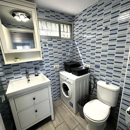 Marvelous Sea & Garden View, Near Carihuela 토레몰리노스